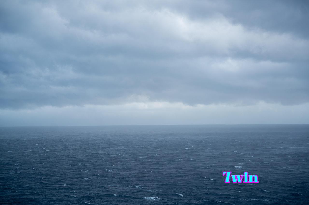 Featured image of post Đêm qua đã trò chuyện ba giờ đồng hồ - Nổ Hũ 52 Game Bài Đổi Thưởng Uy Tín 2024